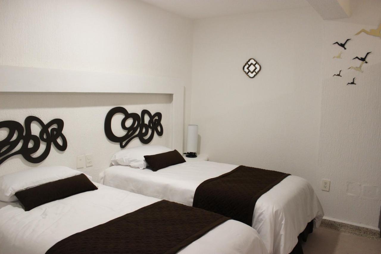 Hotel Celin Acapulco Exterior photo