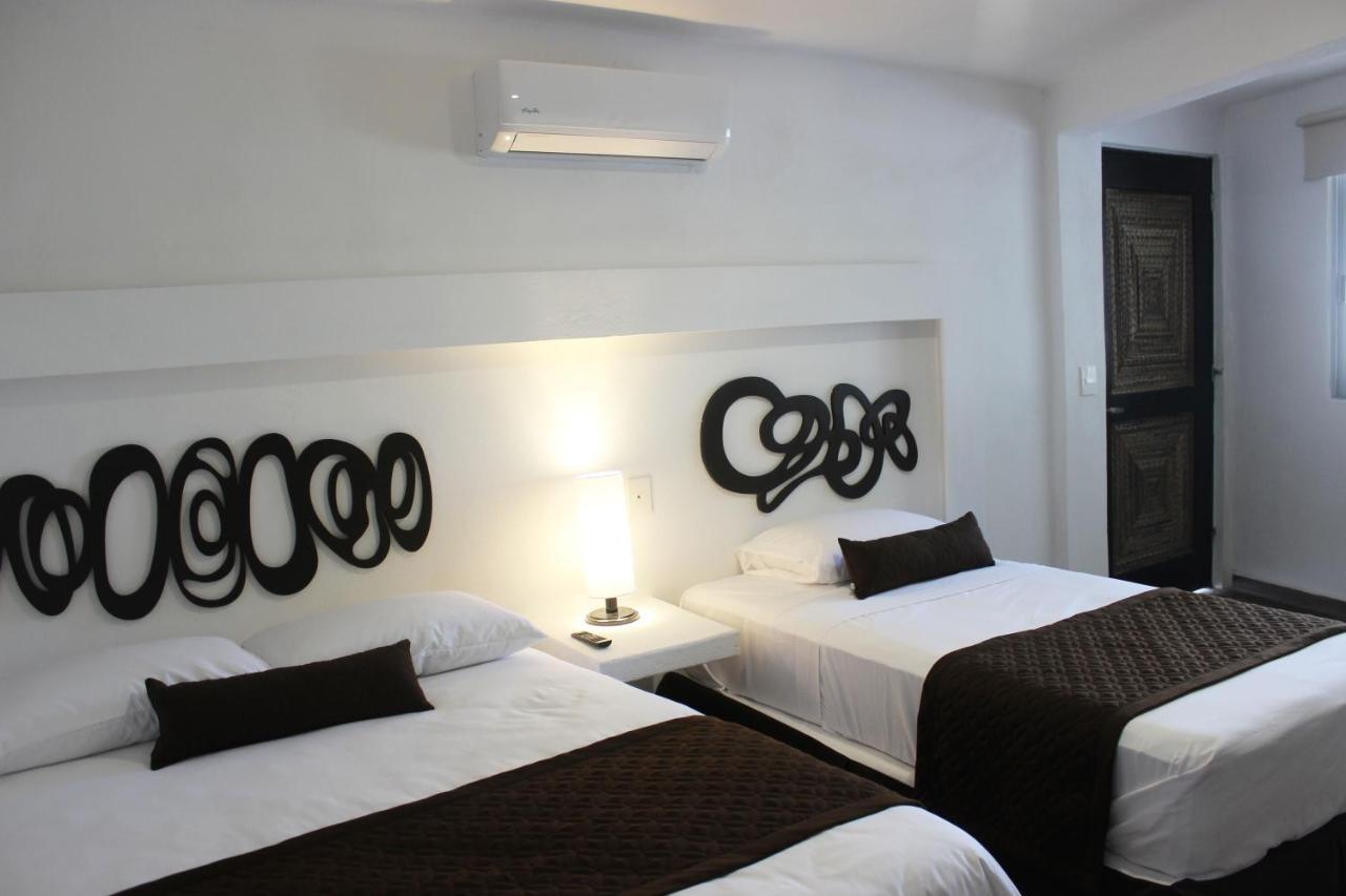 Hotel Celin Acapulco Exterior photo